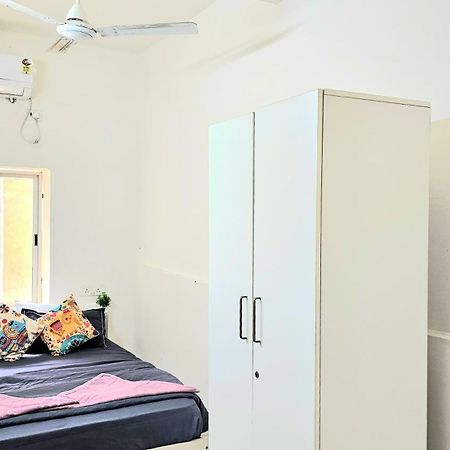 Elephant House - Boutique Stays バラナシ エクステリア 写真